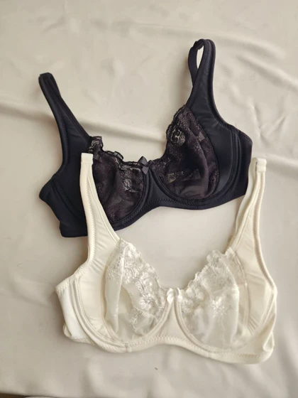 سوتین تک فنردار مینی مایزر برند SATER SEEN کد: 1010