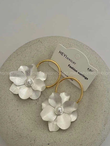 گوشواره گل و مروارید