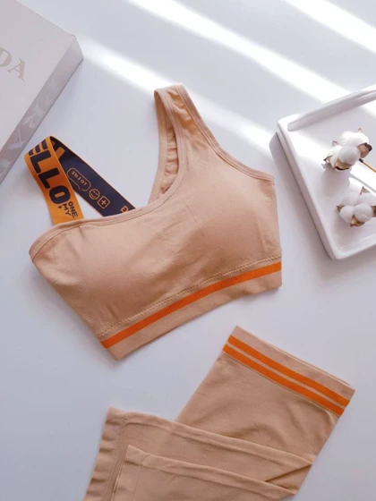 ست نیم‌تنه و شورت ورزشی کد 3512-1697