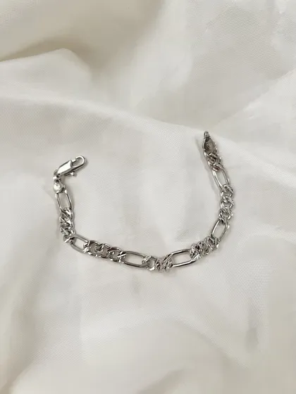دستبند فیگارو