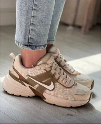 کتانی زنانه نایکی V2K (وی تو کی آلما)