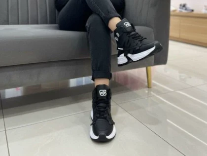 کتانی ساق‌دار