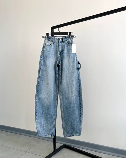 شلوار جین ابی BERSHKA🧊
