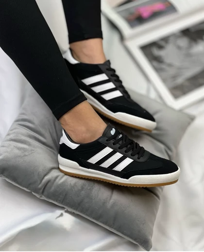 کتانی زنانه آدیداس استرا