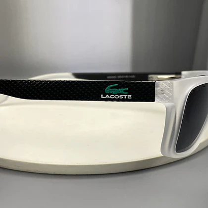 عینک آفتابی لاگوست با فریم کائوچو سبک و لنز پلی‌کربنات پلاریزه UV400 Lacoste Polarized