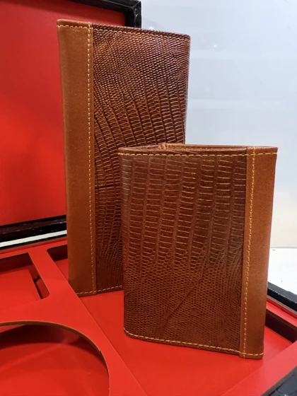 ست هدیه 3تیکه چرم طبیعی آرﺗﯿﻦ