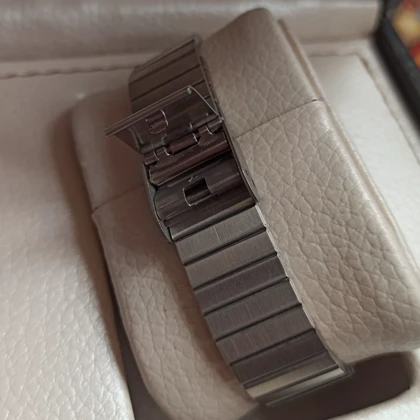 ساعت مچی کاسیو کلاسیک صفحه سرخابی بند استیل