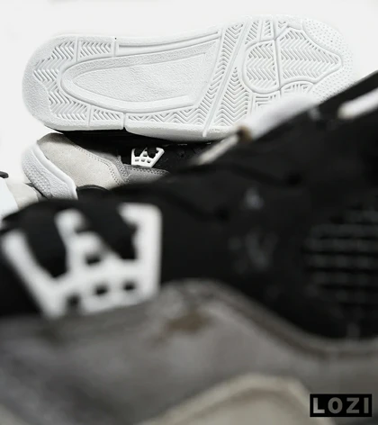 کتانی ساق‌دار بزرگ پا طوسی مشکی Nike air jordan 4
