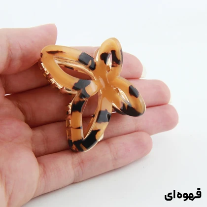 کلیپس دخترانه فلزی مدل پروانه سه بعدی خال‌خالی