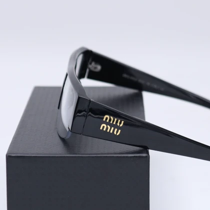عینک از برند MIU MIU کد 181427