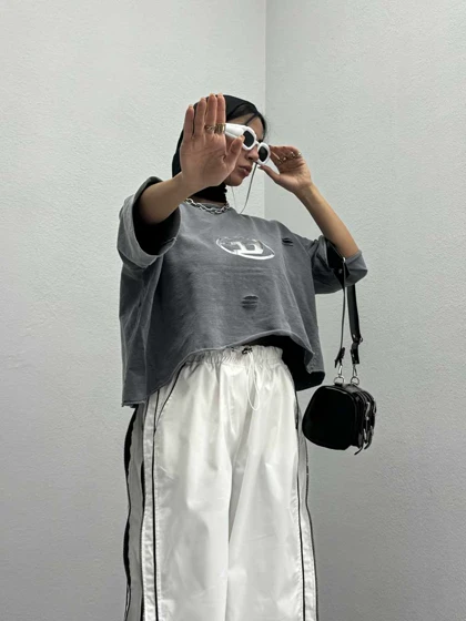 تیشرت نیم‌تنه ساده