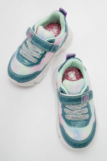 کفش پیاده روی بچگانه mnpc mnpc