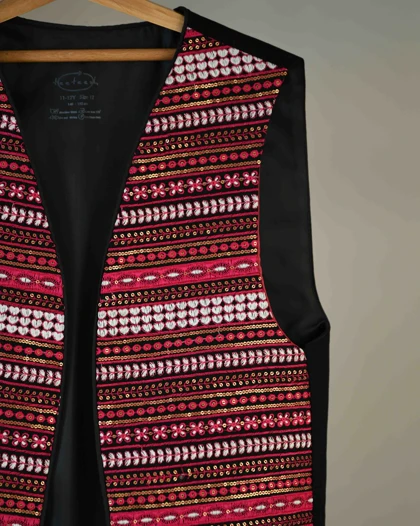 جلیقه سوزندوزی سرخابی