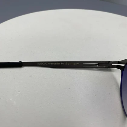 عینک آفتابی آیس‌برلین با فریم تیتانیوم و لنز پلی‌کربنات UV400 نشکن ic! berlin Titanium