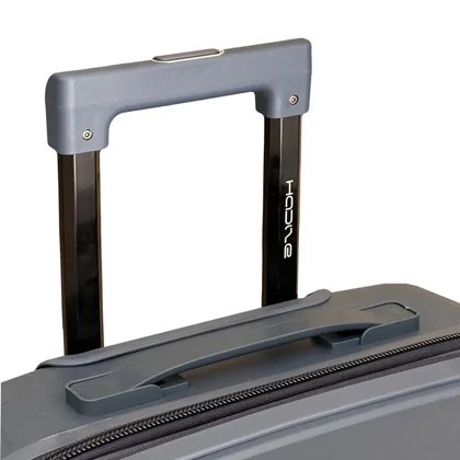 چمدان وارداتی هادایز مدل HADIZE - HZD192 MEDIUM POLYPROPYLENE سایز متوسط (به همراه کاور هدیه)