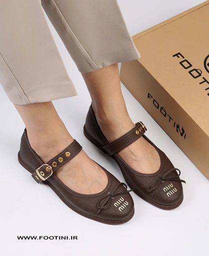 کالج زنانه میومیو 623 MR