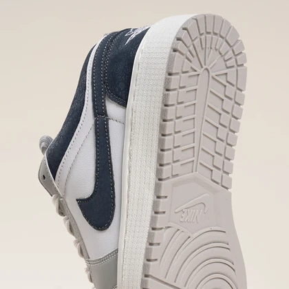 نایک ایر جردن وان طوسی سرمه ای زنانه (Nike Air Jordan 1 Low Navy Gray) کد 2332