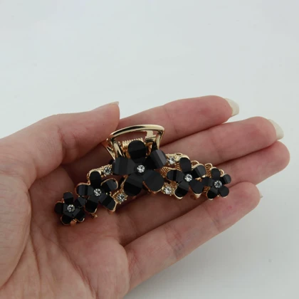 کلیپس زنانه مدل فلزی نگینی