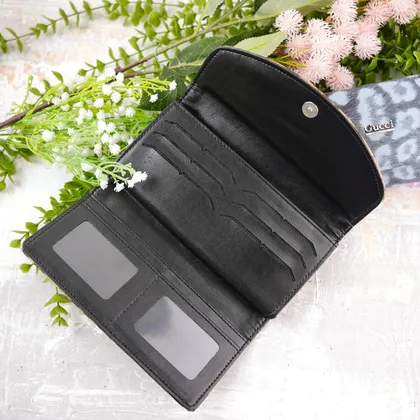 کیف پول زنانه
