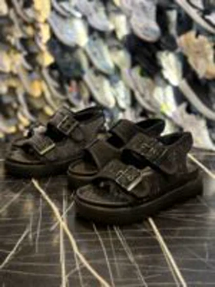 صندل زنانه نگینی مدل آرمیتا