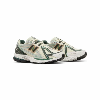 کفش کتانی نیوبالانس سبز new balance 725