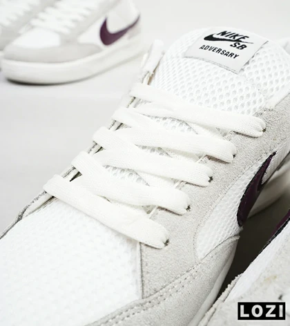 کفش کتانی مردانه سفید طوسی NIKE SB