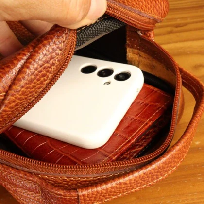 کیف دوشی مردانه بیورا مدل dbb59