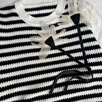 بلوز بافت مجلسی دخترانه آستین توری