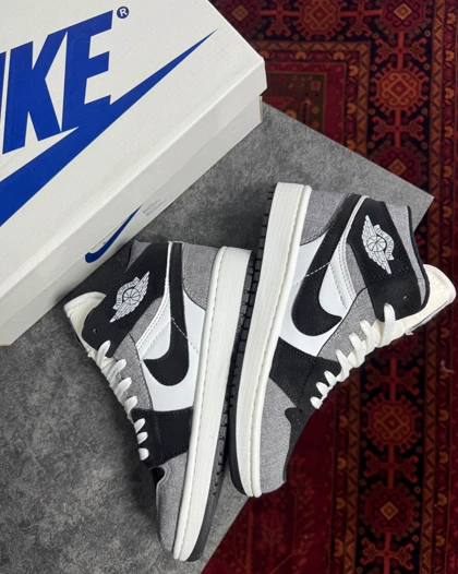 کتانی جردن وان ساق‌دار