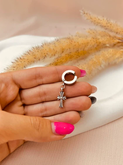 پیرسینگ صلیب فیک کروم هارتز بدون سوراخ