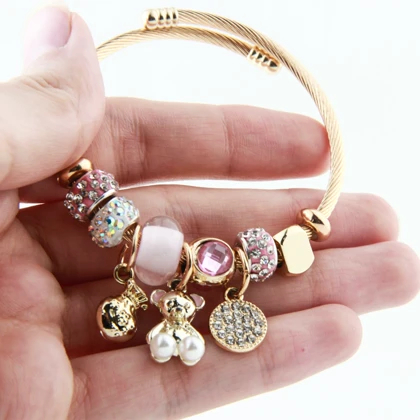 دستبند زنانه پاندورا عروسکی