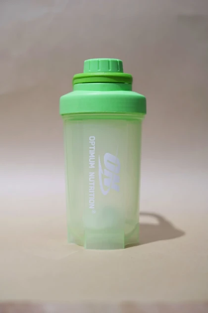 شیکر نیم لیتری کد 7706