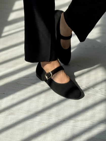 کفش زنانه مری جین زنیر
