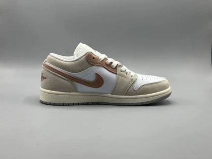 کتانی نایکی جردن1 لو لجند لایت کرم قهوه ای/Nike Air Jordan1 low Legend light