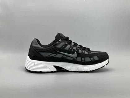 کتانی نایکی P6000 مشکی سفید/Nike