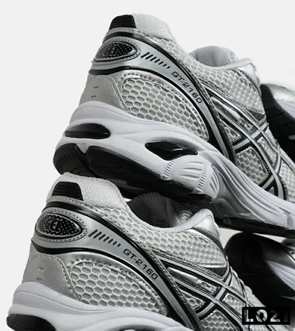 کفش کتانی مردانه سفید مشکی ASICS GT-2160
