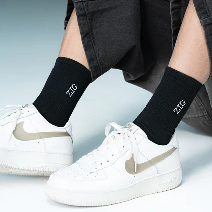 جوراب مشکی زیگ zig مدل Follow کد 464