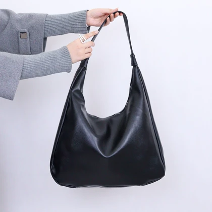 کیف دوشی هستی HASTI