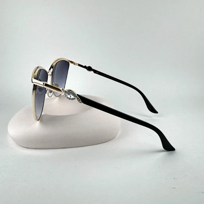 عینک آفتابی سواروسکی Swarovski مدل 8039