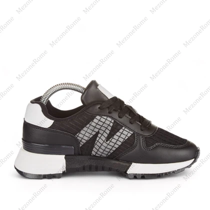 کتانی نیوبالانس