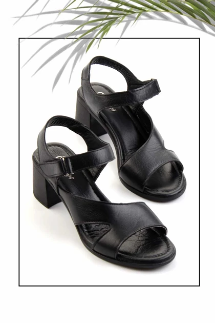 صندل زنانه bambi