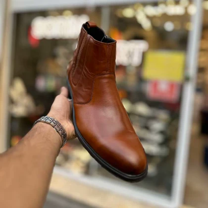 بوت چرم چلسی عسلی سایز بزرگ کد 5922