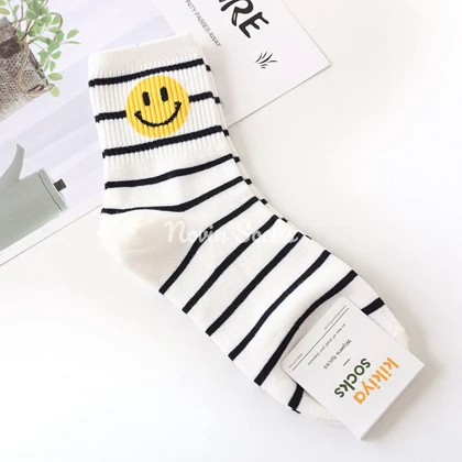 جوراب ساق‌دار طرح ایموجی