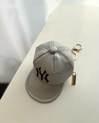 کیف پول جاسوییچی مدل کلاه 854