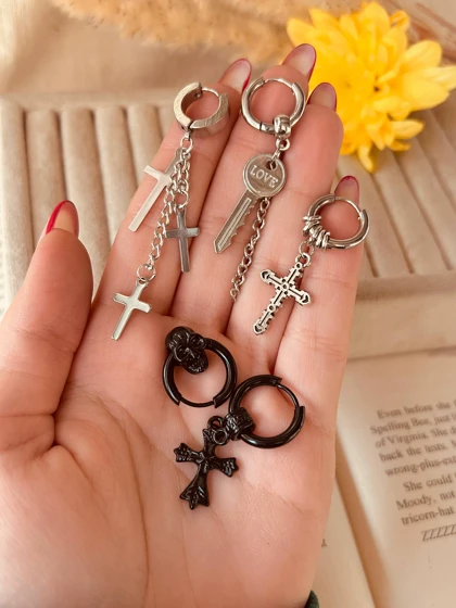 پیرسینگ فیک گوش c11