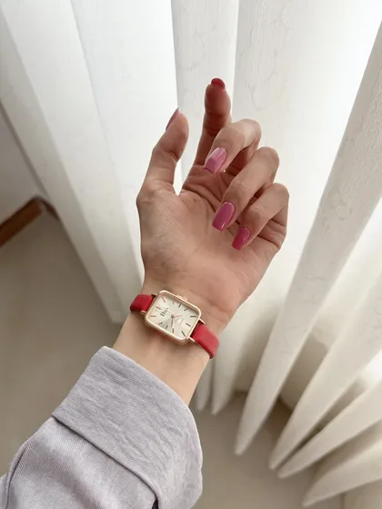 ساعت ظریف دخترانه
