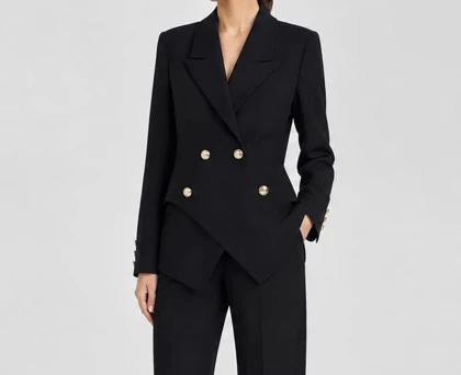 کراپ balenciaga 381