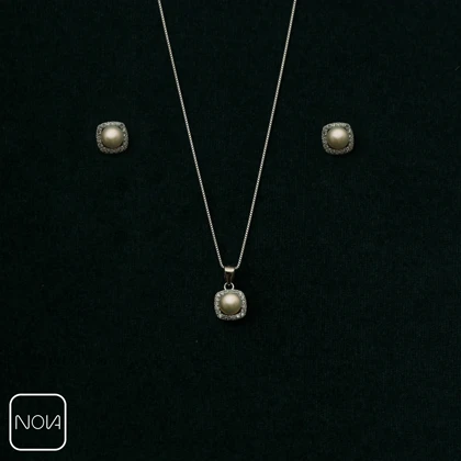 نیم ست نقره مروارید کد 651238