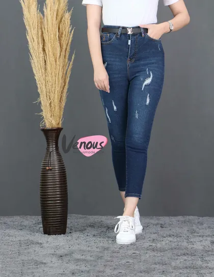 شلوار جین آبی تیره زاپ‌دار