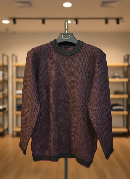 پلیور بافت یقه گرد رنگ خاص بورگاندی/زرشکی تیره فری سایز لش مناسب سایزهای L تا 2XL